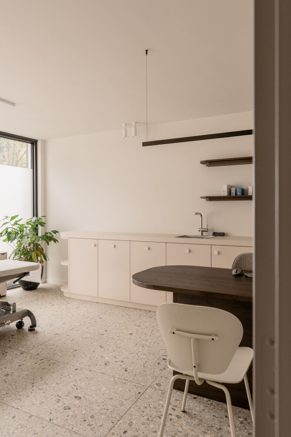 QL quality living dermatologisch centrum schilde Hannelore Veelaert A7402092 lo res