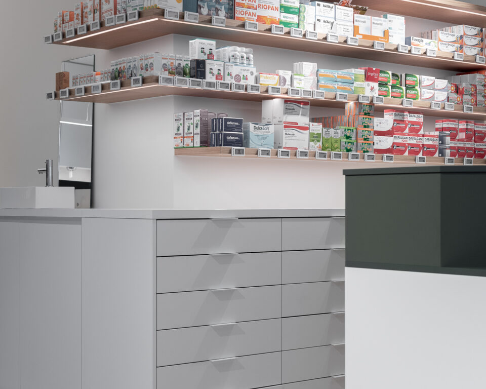 inrichting apotheek Peutie by Quality Living+