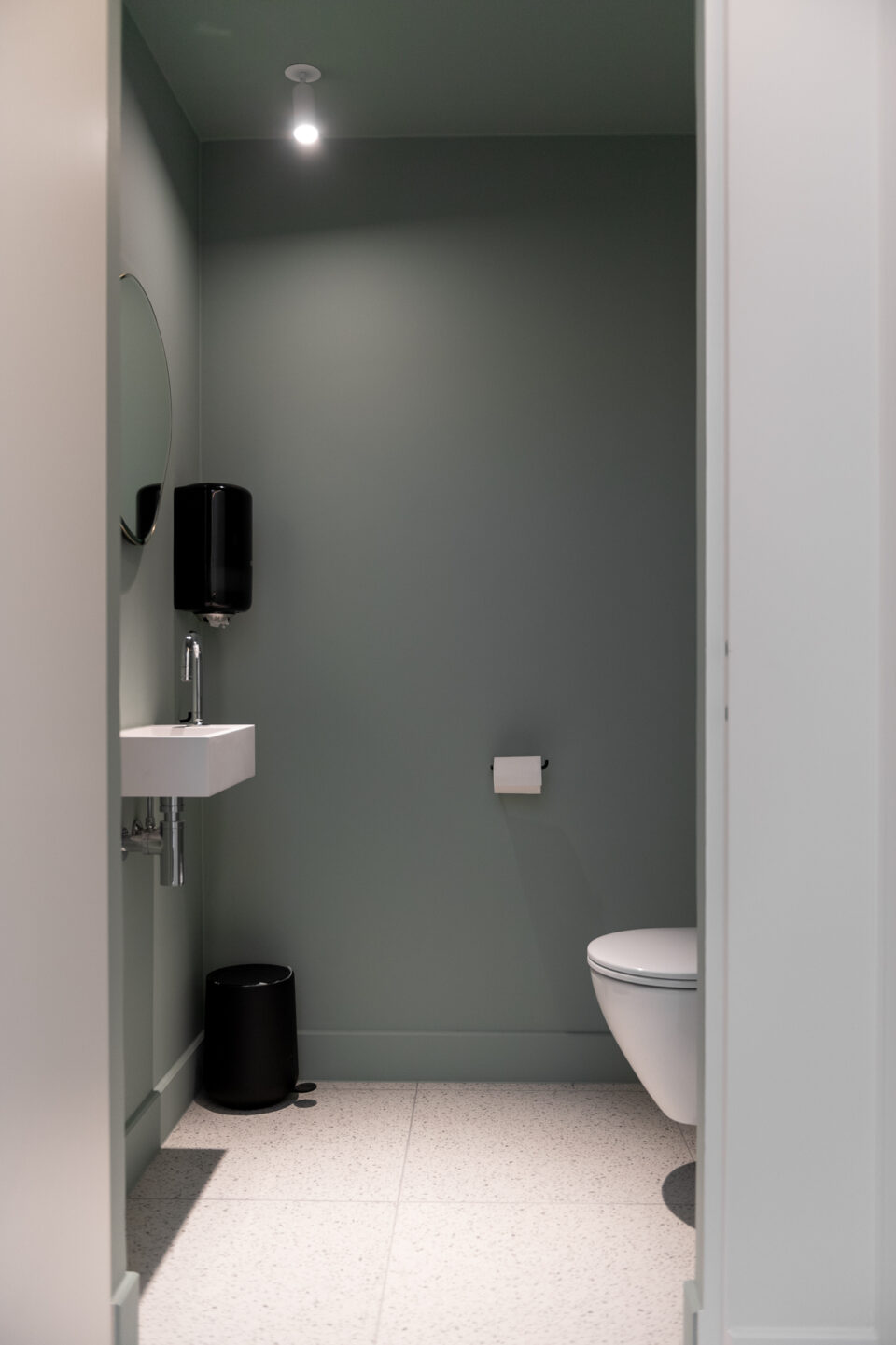 binnenkant toilet dierenarts Dasivet by Quality Living+